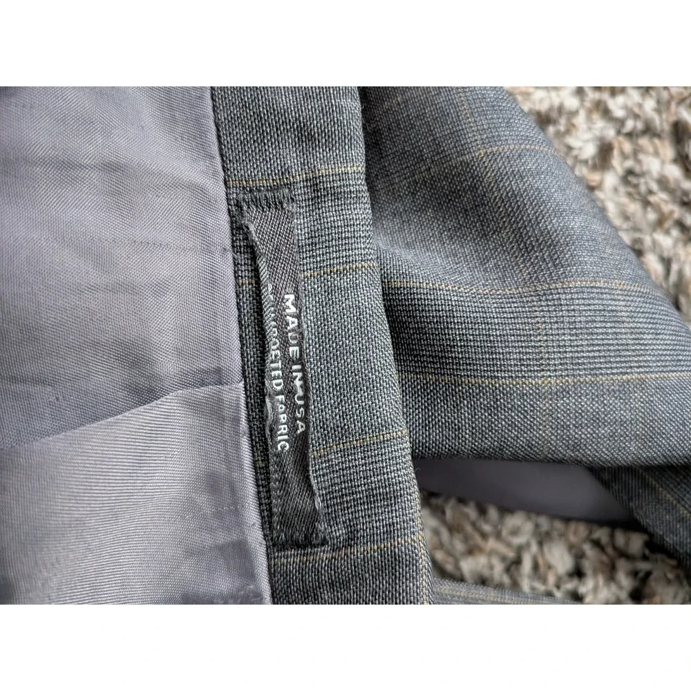 Austin Reed London Blazer Gray Windowpane‎ USA Made 42 Short
